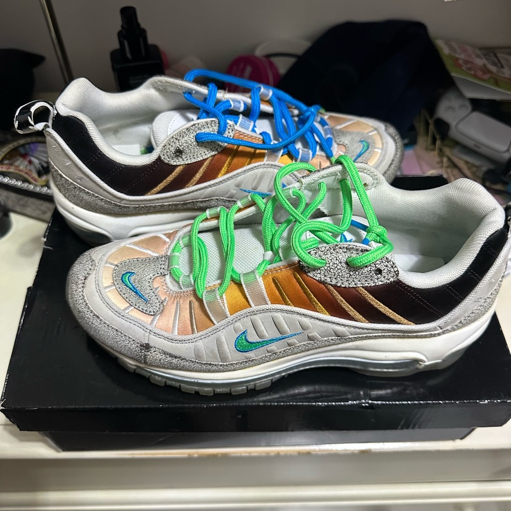 Nike x LA MEZCLA by Queen Leo